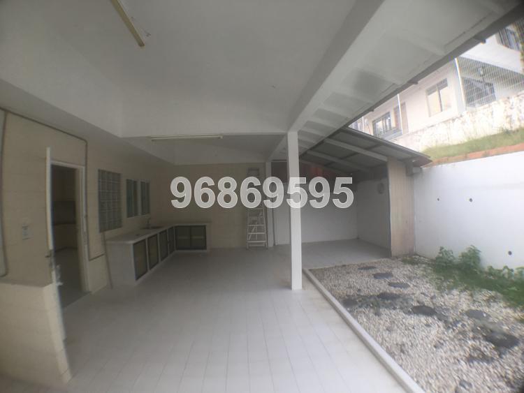 Bukit Loyang Estate (D17), Semi-Detached #153023942